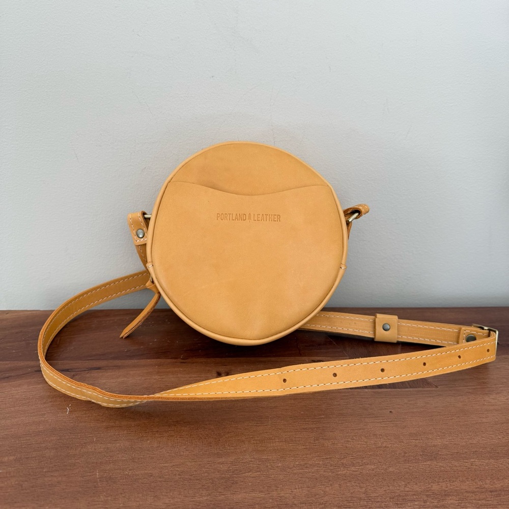 Portland Leather small circle bag